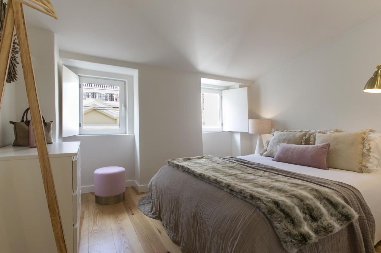 Romantic Nest For A Getaway At Downtown With Design Apartment *